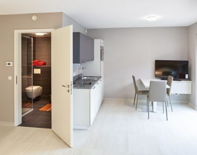 147 – Studio flat 3rd floor